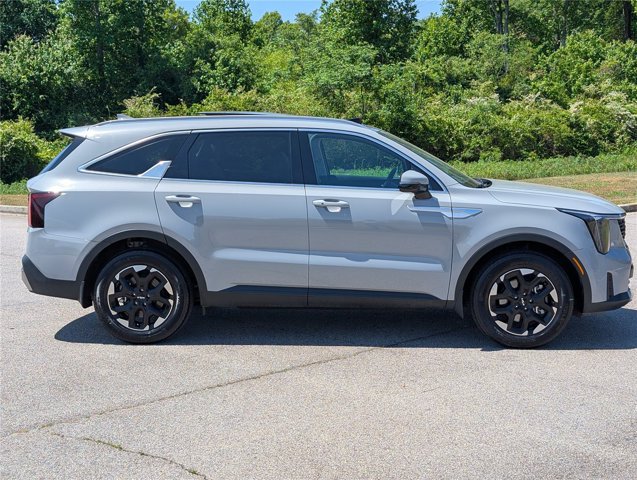 Used 2025 Kia Sorento S w/ Panoramic Sunroof Package FWD image 12