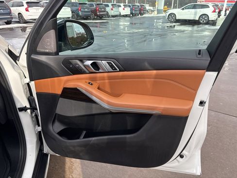 Used 2021 BMW X5 xDrive45e w/ Executive Package image 36