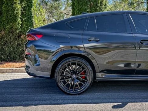 Used 2023 BMW X6 M50i w/ Executive Package AWD/4WD image 8