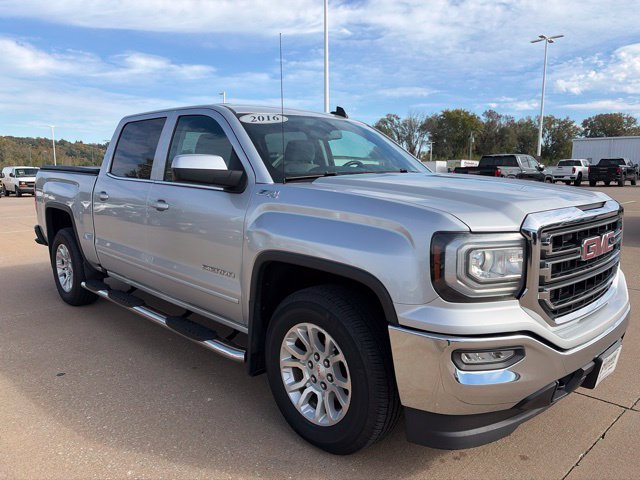 Used 2016 GMC Sierra 1500 SLE w/ SLE Value Package AWD/4WD image 1