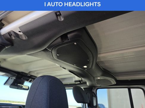 Used 2024 Jeep Wrangler Unlimited Rubicon image 20