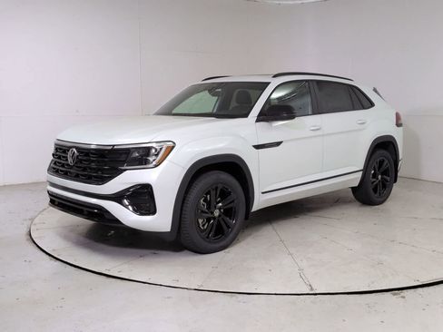 New 2026 Volkswagen Atlas Cross Sport SEL R-Line image 1