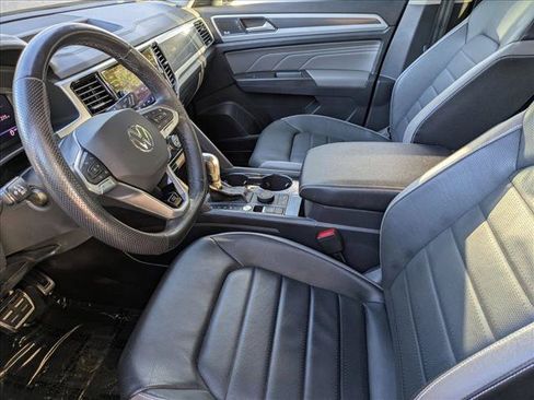 Used 2023 Volkswagen Atlas SEL Premium AWD/4WD image 15