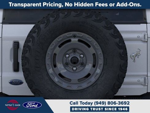 New 2025 Ford Bronco Badlands image 24
