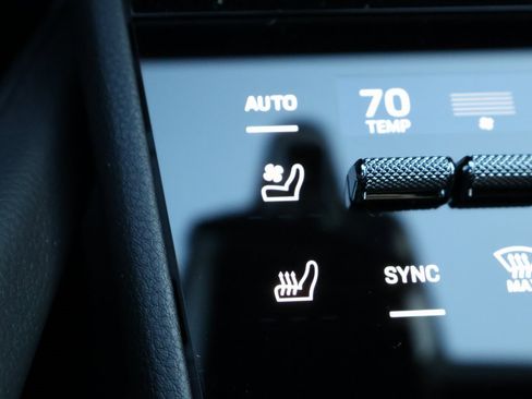 New 2026 Porsche Cayenne E-Hybrid Coupe image 21