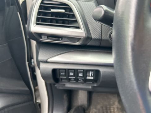 Used 2023 Subaru Forester Premium AWD/4WD image 10