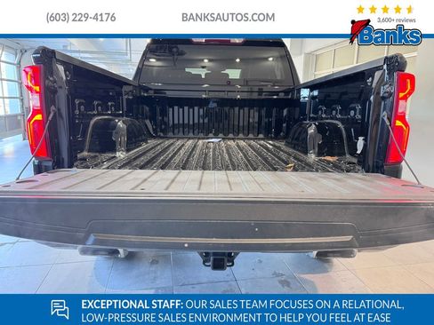 Certified 2022 Chevrolet Silverado 1500 LT Trail Boss image 7