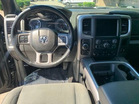 Used 2023 RAM 1500 Warlock AWD/4WD image 14
