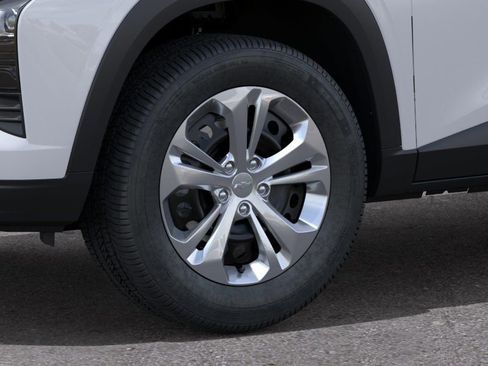 New 2026 Chevrolet Trax LS FWD image 9