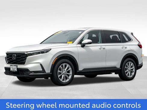 Used 2025 Honda CR-V EX image 3