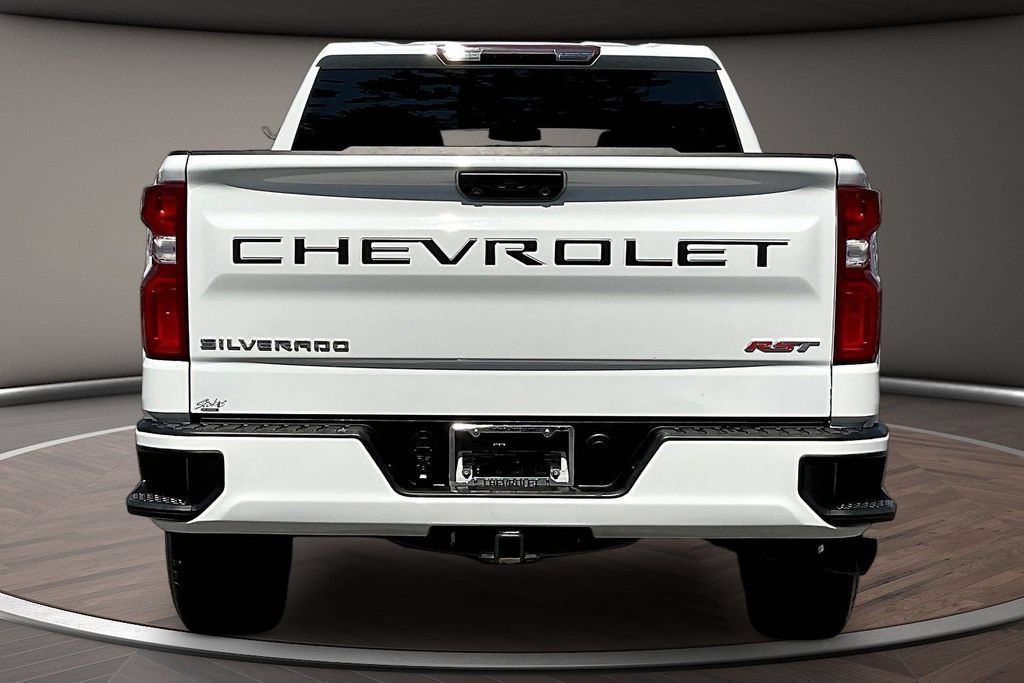 Used 2024 Chevrolet Silverado 1500 RST RWD image 5