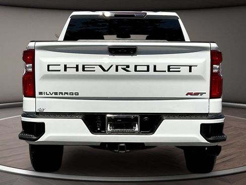 Used 2024 Chevrolet Silverado 1500 RST RWD image 5