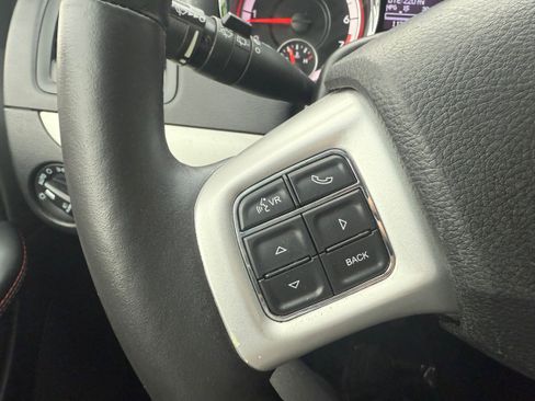 Certified 2020 Dodge Grand Caravan GT image 18