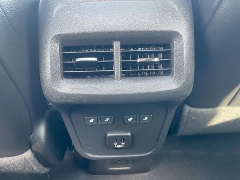Certified 2020 Chevrolet Equinox Premier FWD image 21