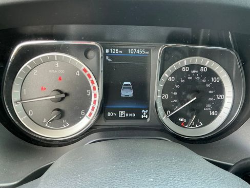 Used 2019 Nissan Titan SL w/ Midnight Edition image 44