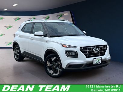 Used 2024 Hyundai Venue SEL