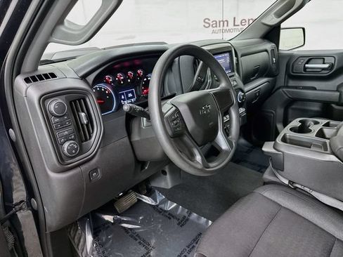 Used 2023 Chevrolet Silverado 1500 Custom Trail Boss w/ LPO, Dark Essentials Package AWD/4WD image 10