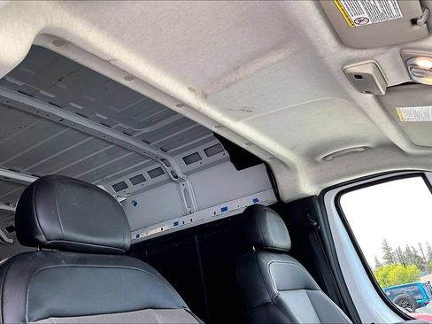 Used 2025 RAM ProMaster 3500 w/ Convenience Group FWD image 14