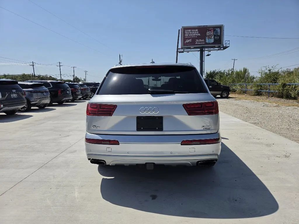 Used 2018 Audi Q7 3.0T Prestige w/ Prestige Package AWD/4WD image 6