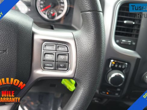 Used 2024 RAM 1500 Warlock AWD/4WD image 18