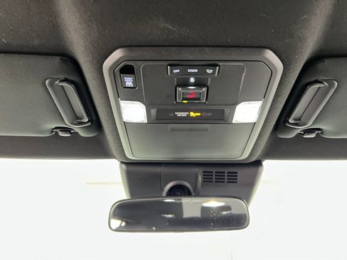 Used 2025 Toyota 4Runner SR5 AWD/4WD image 62