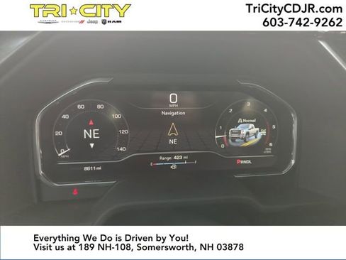 Used 2025 GMC Sierra 2500 AT4X image 21