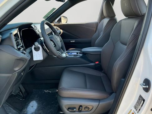 New 2026 Lexus TX 350 AWD image 13