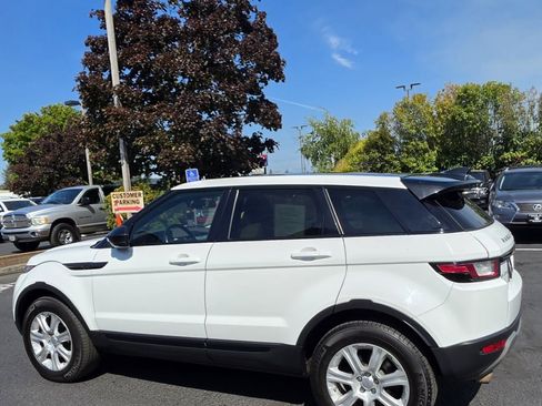 Used 2016 Land Rover Range Rover Evoque SE Premium AWD/4WD image 4