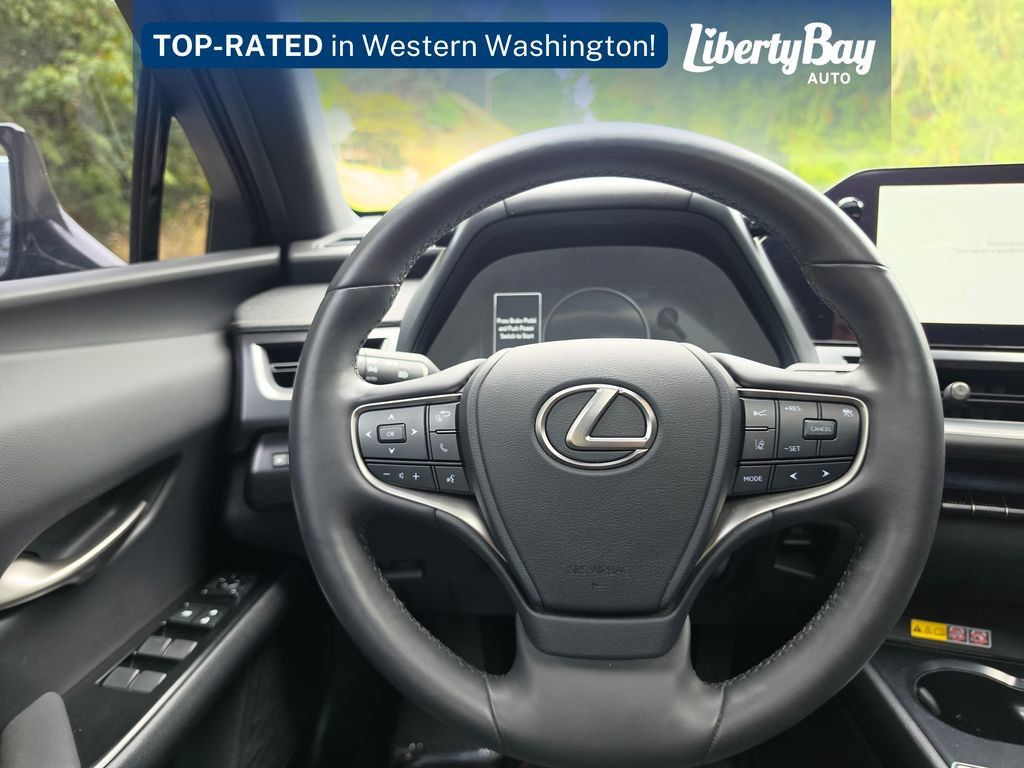 Used 2023 Lexus UX 250h AWD w/ Premium Package image 13