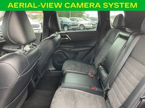 Used 2024 Mitsubishi Outlander SE AWD/4WD image 14