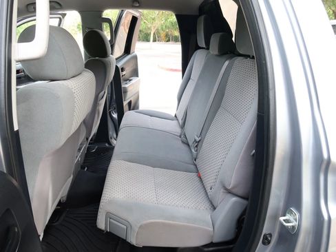 Used 2012 Toyota Tundra 4x4 Double Cab w/ Tow Pkg image 25