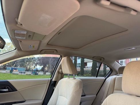 Used 2015 Honda Accord EX image 47
