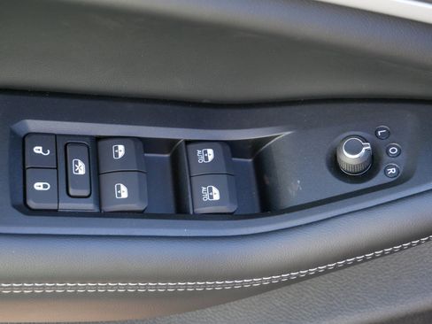 New 2026 Jeep Grand Cherokee L Limited AWD/4WD image 13