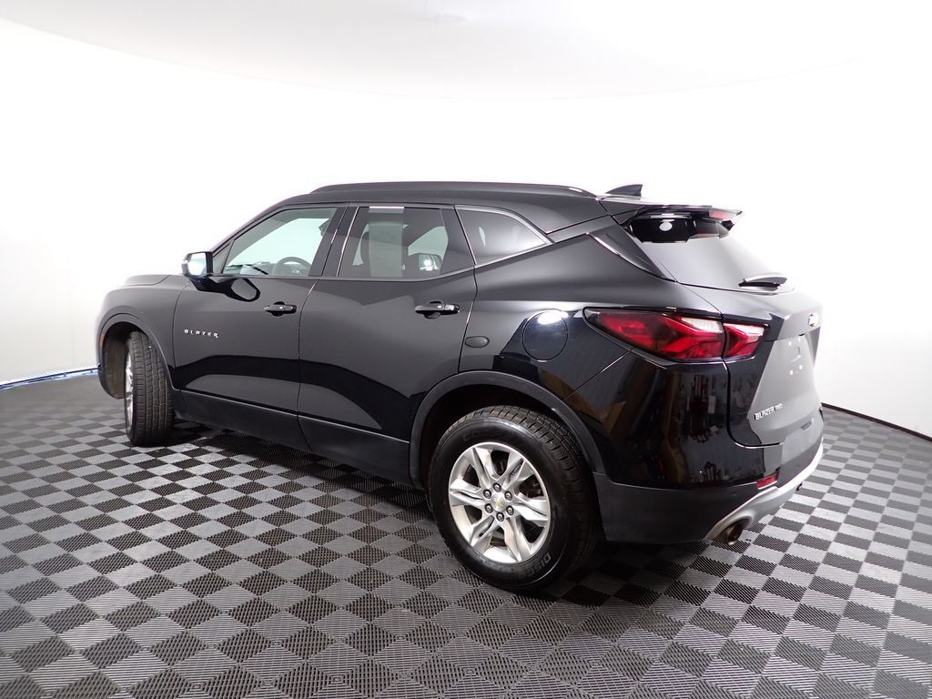 Used 2021 Chevrolet Blazer LT AWD/4WD image 12