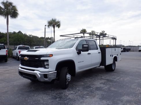 Used 2024 Chevrolet Silverado 3500 W/T w/ WT Convenience Package AWD/4WD image 26