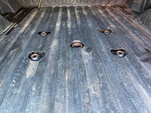 Used 2022 GMC Sierra 3500 AT4 w/ AT4 Preferred Package image 19