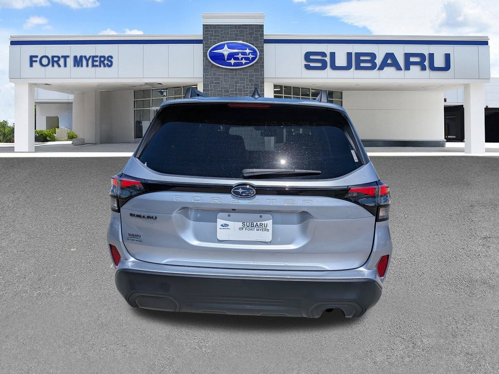 Used 2026 Subaru Forester Premium AWD/4WD image 5