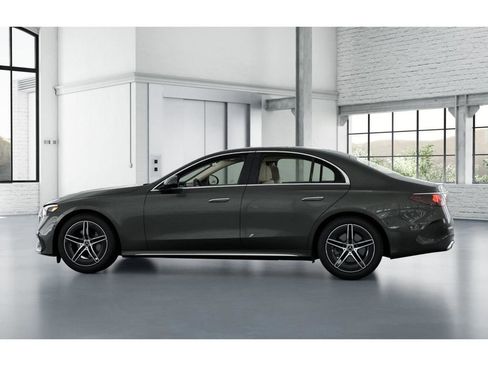 New 2026 Mercedes-Benz E 350 4MATIC Sedan image 33