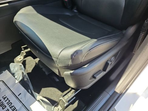Used 2023 Kia Sportage EX FWD image 28