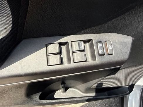 Used 2017 Toyota RAV4 LE w/ All Weather Liner Package AWD/4WD image 17