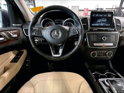 Certified 2018 Mercedes-Benz GLS 450 4MATIC image 6