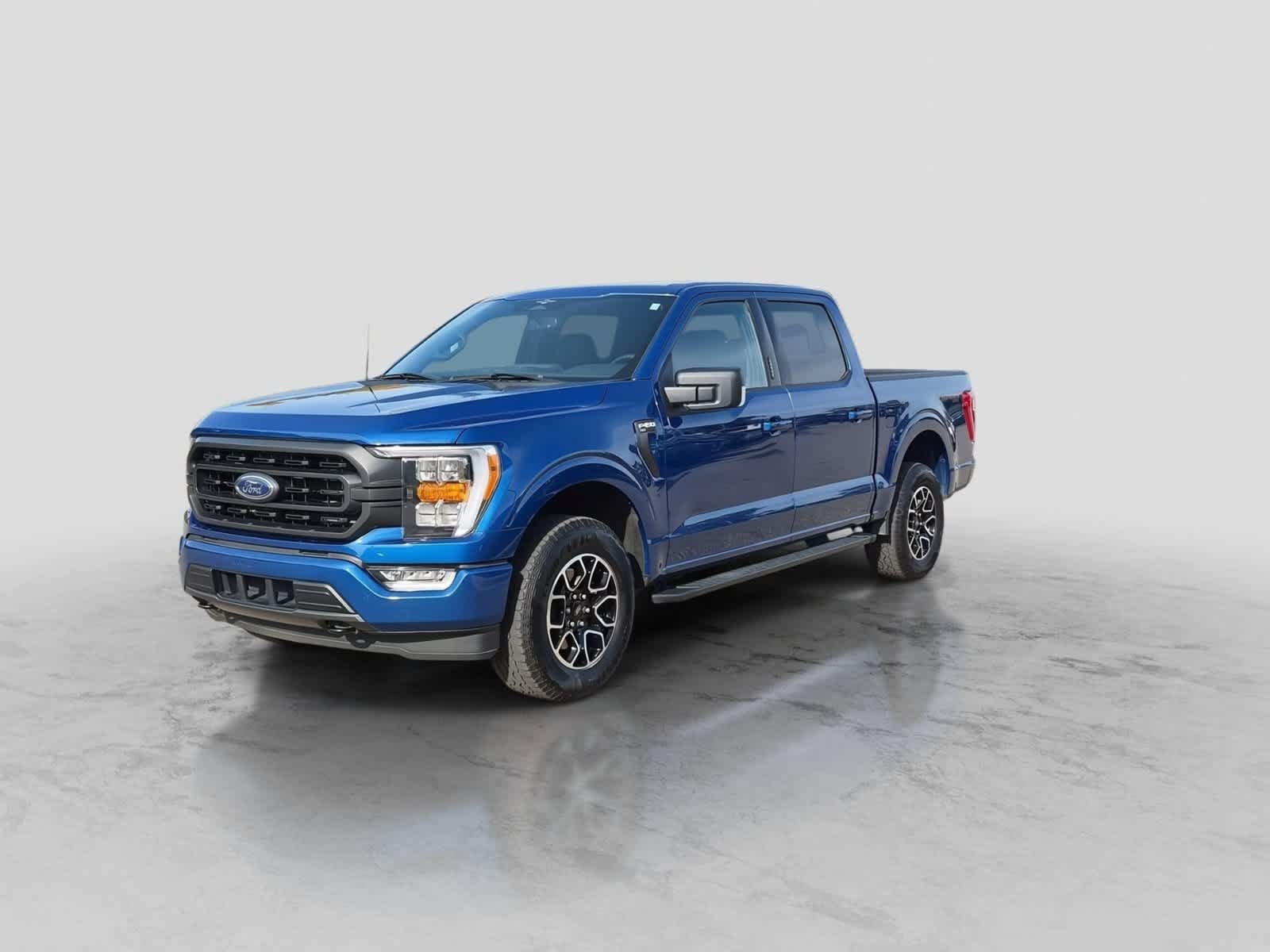 Used 2023 Ford F150 XLT w/ Equipment Group 302A High AWD/4WD image 4
