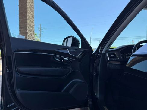 Used 2019 Volvo XC90 T6 Momentum w/ Advanced Package AWD/4WD image 37