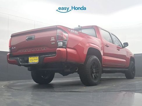 Used 2019 Toyota Tacoma SR w/ SR Convenience Package AWD/4WD image 32