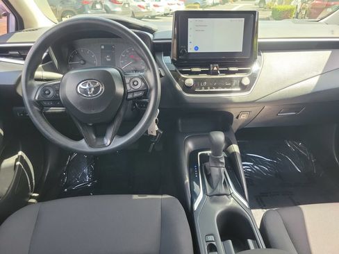 Used 2024 Toyota Corolla LE FWD image 12