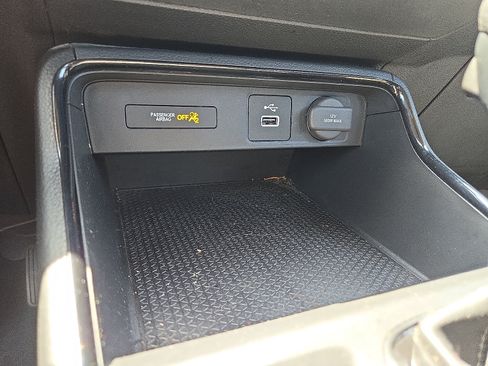 Used 2023 Honda CR-V LX image 26