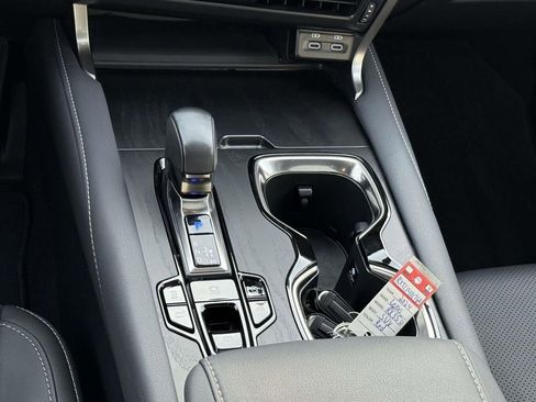 Used 2024 Lexus RX 350 Premium w/ Accessory Package (Z1) image 20