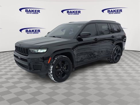 Used 2023 Jeep Grand Cherokee L Laredo image 7