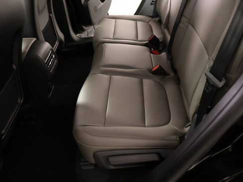 New 2026 Lincoln Corsair Premiere image 13