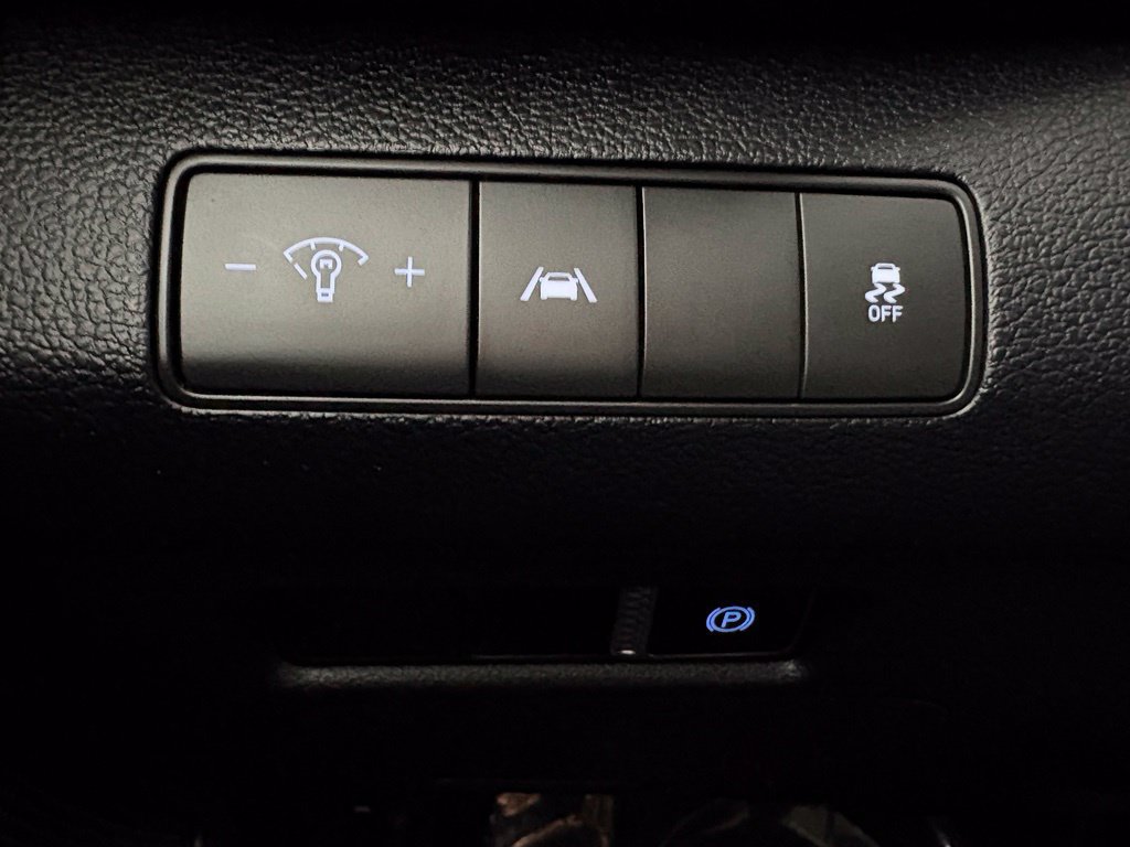 Used 2022 Hyundai Santa Fe SE AWD/4WD image 27